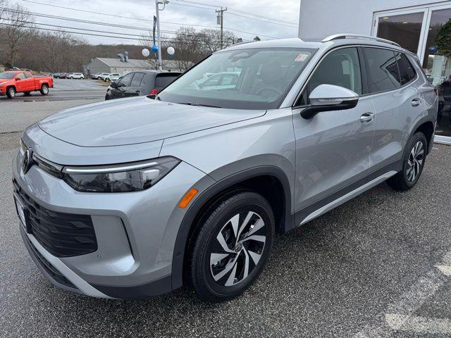 new 2025 Volkswagen Tiguan car, priced at $31,586