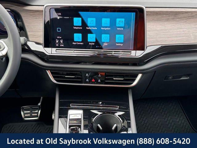 new 2025 Volkswagen Atlas car, priced at $52,341