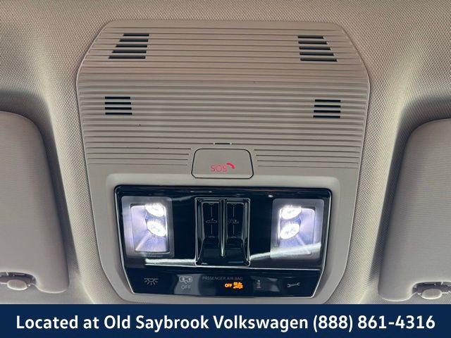 new 2025 Volkswagen Atlas car, priced at $54,841