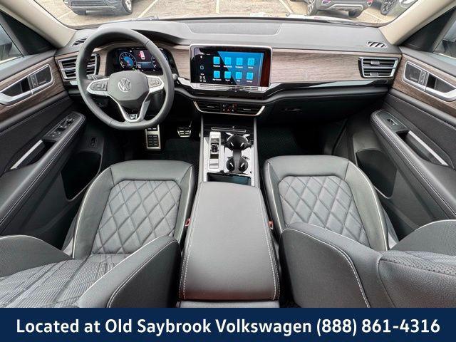 new 2025 Volkswagen Atlas car, priced at $54,841