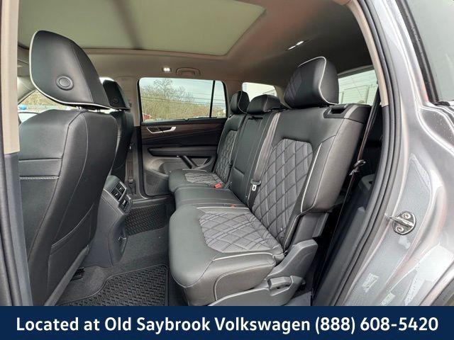 new 2025 Volkswagen Atlas car, priced at $52,341