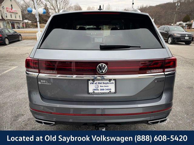 new 2025 Volkswagen Atlas car, priced at $53,331