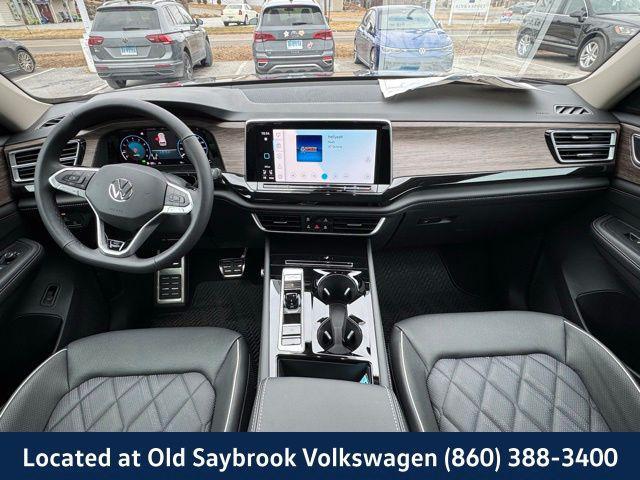 new 2025 Volkswagen Atlas car, priced at $51,238