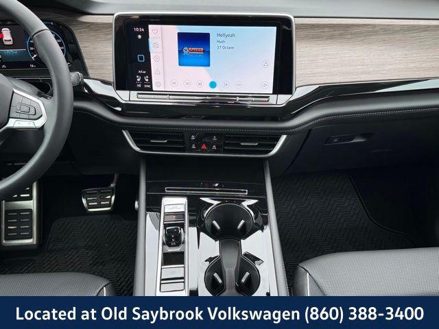 new 2025 Volkswagen Atlas car, priced at $51,238