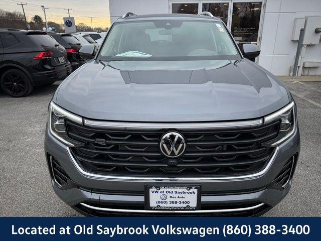 new 2025 Volkswagen Atlas car, priced at $51,238