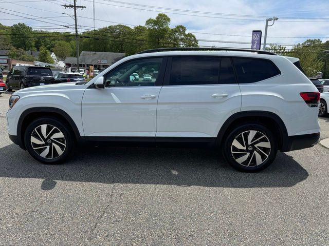 new 2025 Volkswagen Atlas car, priced at $46,700