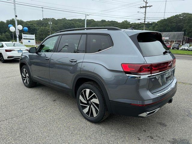 new 2024 Volkswagen Atlas car, priced at $42,037