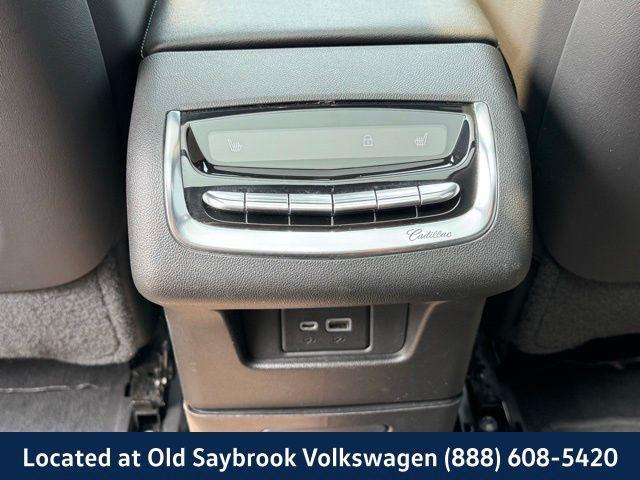 used 2022 Cadillac XT6 car, priced at $38,841
