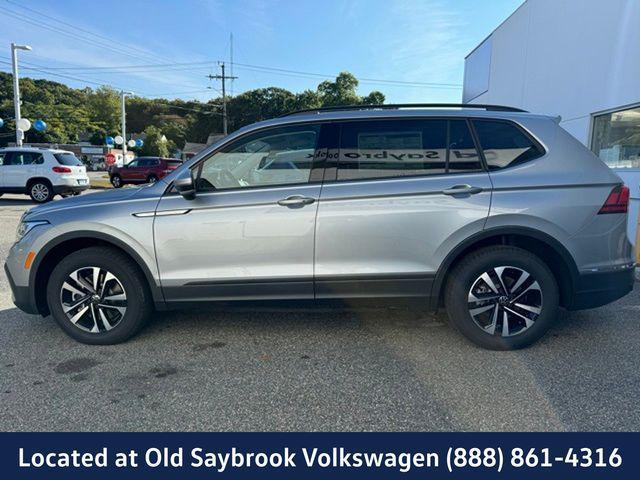 new 2024 Volkswagen Tiguan car, priced at $29,955
