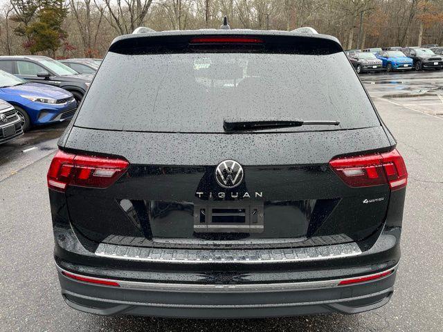 new 2024 Volkswagen Tiguan car, priced at $33,428