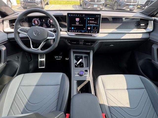 new 2025 Volkswagen Tiguan car, priced at $39,254