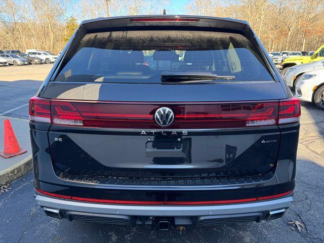 new 2025 Volkswagen Atlas car, priced at $45,445