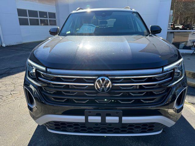 new 2025 Volkswagen Atlas car, priced at $45,445