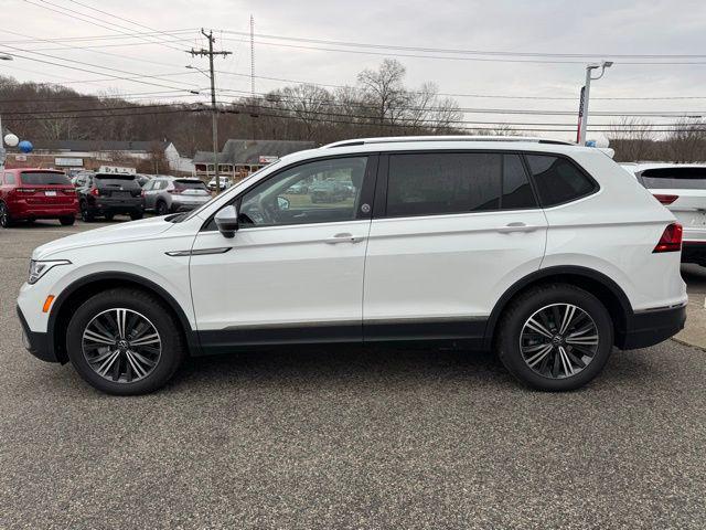 new 2024 Volkswagen Tiguan car, priced at $33,208