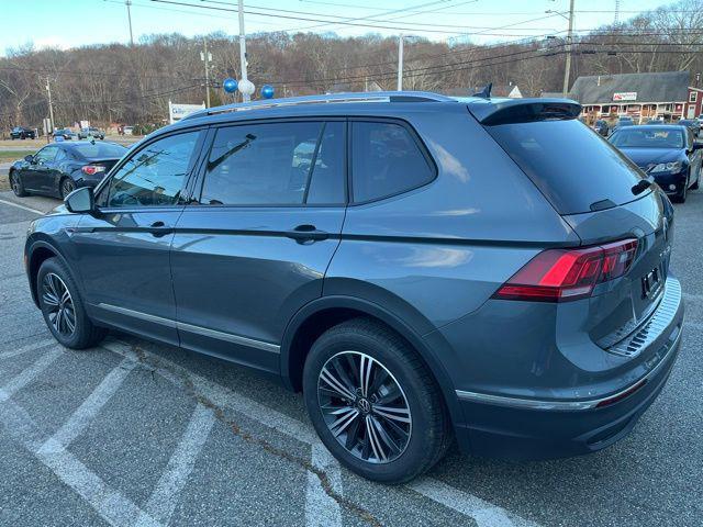 new 2024 Volkswagen Tiguan car, priced at $33,208