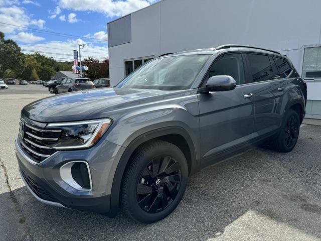 new 2024 Volkswagen Atlas car, priced at $42,395