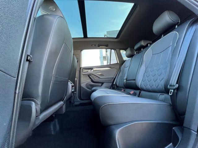 used 2025 Volkswagen Tiguan car, priced at $39,985