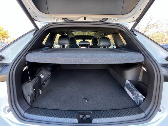 used 2025 Volkswagen Tiguan car, priced at $39,985