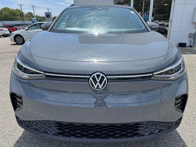 new 2025 Volkswagen ID.4 car, priced at $42,286