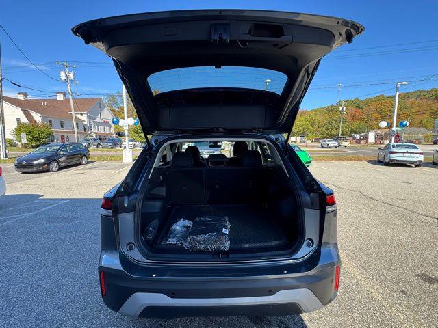 new 2026 Volkswagen Tiguan car, priced at $33,992