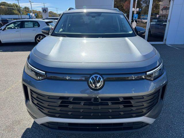 new 2026 Volkswagen Tiguan car, priced at $33,992