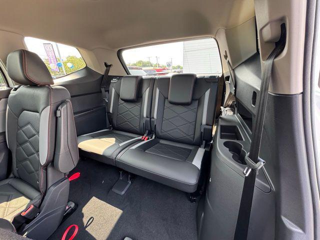 new 2025 Volkswagen Atlas car, priced at $49,049