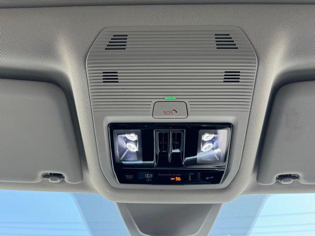 new 2025 Volkswagen Atlas car, priced at $49,049
