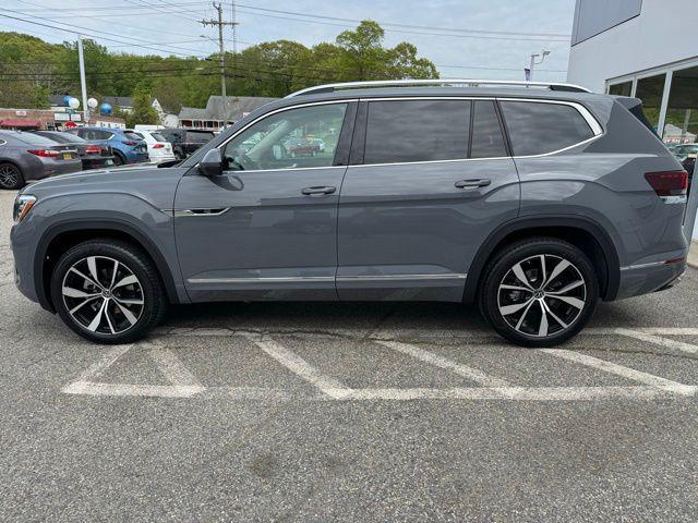 new 2025 Volkswagen Atlas car, priced at $55,311