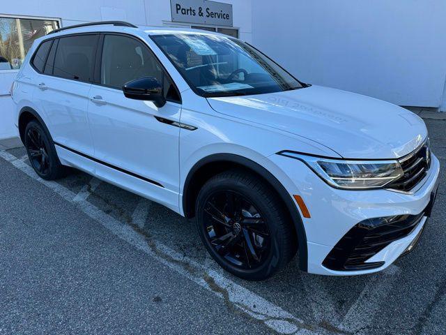 new 2024 Volkswagen Tiguan car, priced at $37,413