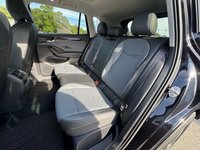 new 2025 Volkswagen Tiguan car, priced at $35,494