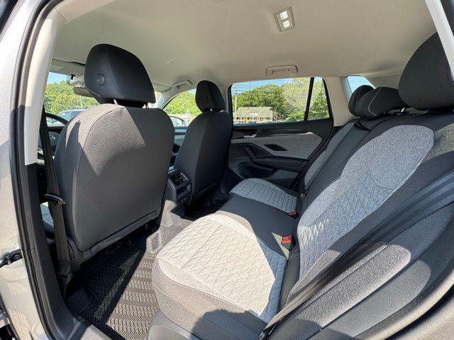 new 2025 Volkswagen Tiguan car, priced at $32,371