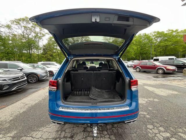 used 2025 Volkswagen Atlas car, priced at $51,915
