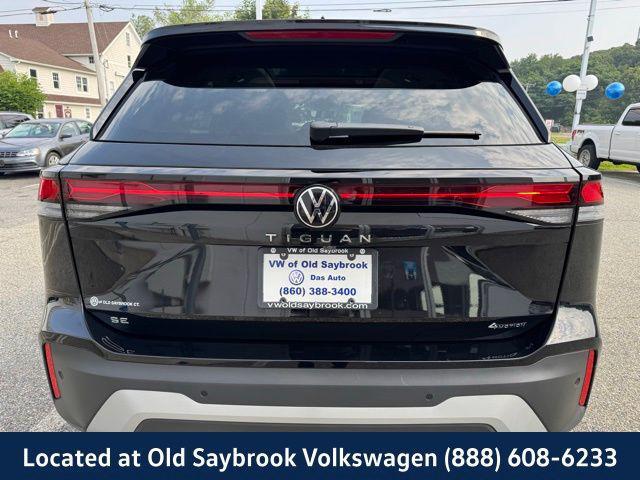 used 2025 Volkswagen Tiguan car, priced at $35,784