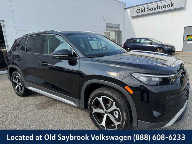 used 2025 Volkswagen Tiguan car, priced at $35,784