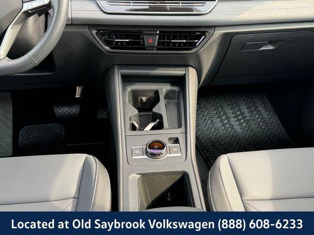 used 2025 Volkswagen Tiguan car, priced at $35,784