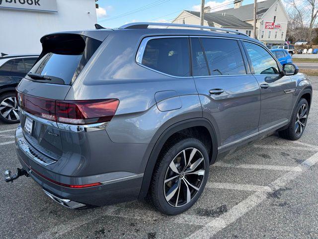 new 2025 Volkswagen Atlas car, priced at $51,997