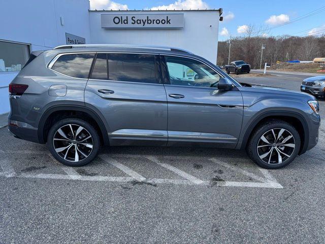 new 2025 Volkswagen Atlas car, priced at $51,997