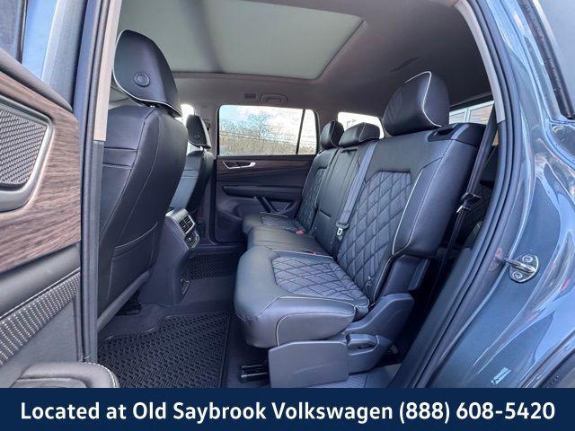 new 2025 Volkswagen Atlas car, priced at $50,997