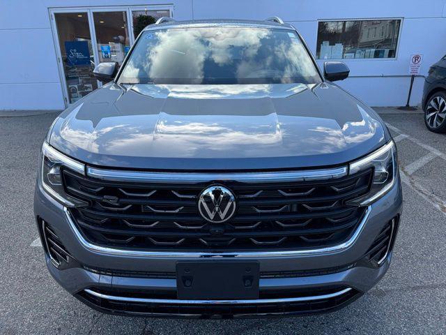 new 2025 Volkswagen Atlas car, priced at $51,997