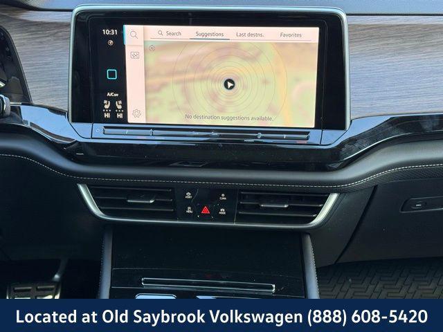 new 2025 Volkswagen Atlas car, priced at $50,997