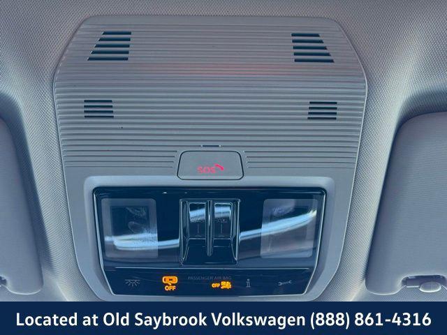 new 2025 Volkswagen Atlas car, priced at $54,624