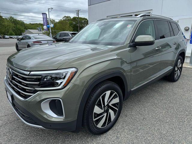 new 2025 Volkswagen Atlas car, priced at $50,826