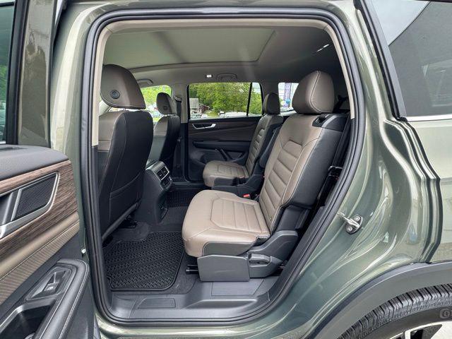 new 2025 Volkswagen Atlas car, priced at $50,826