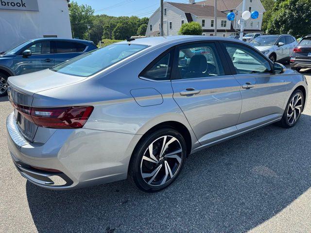 new 2025 Volkswagen Jetta car, priced at $30,981