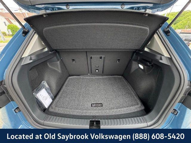 new 2025 Volkswagen Taos car, priced at $37,519