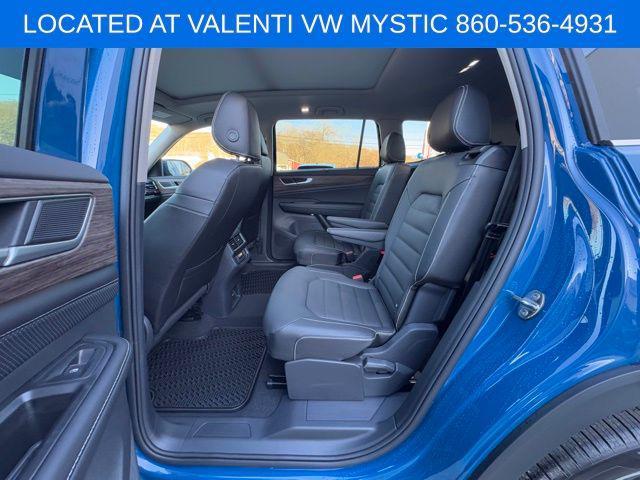 new 2025 Volkswagen Atlas car, priced at $48,269