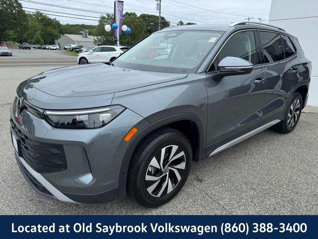 new 2025 Volkswagen Tiguan car, priced at $31,621