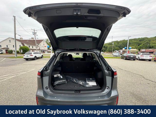 new 2025 Volkswagen Tiguan car, priced at $31,621