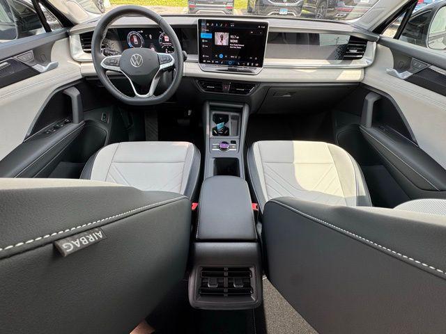 new 2025 Volkswagen Tiguan car, priced at $35,470