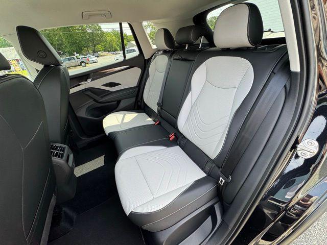new 2025 Volkswagen Tiguan car, priced at $35,470